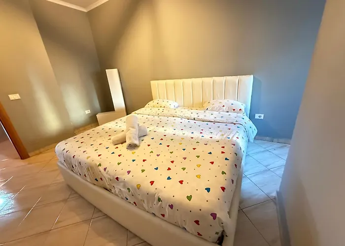 Dioras Apartment. 地拉那