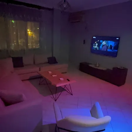 Dioras Apartment. Daire *